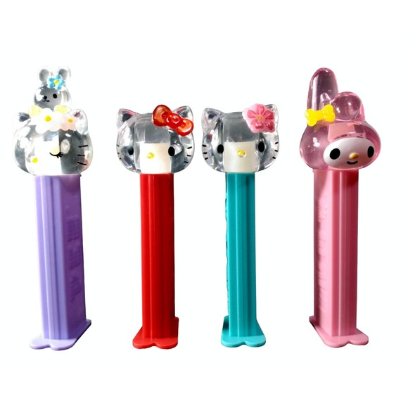 Hello Kitty PEZ Dispensers (4) / Pez Candies (6) Collectible Set - Picture 2 of 3